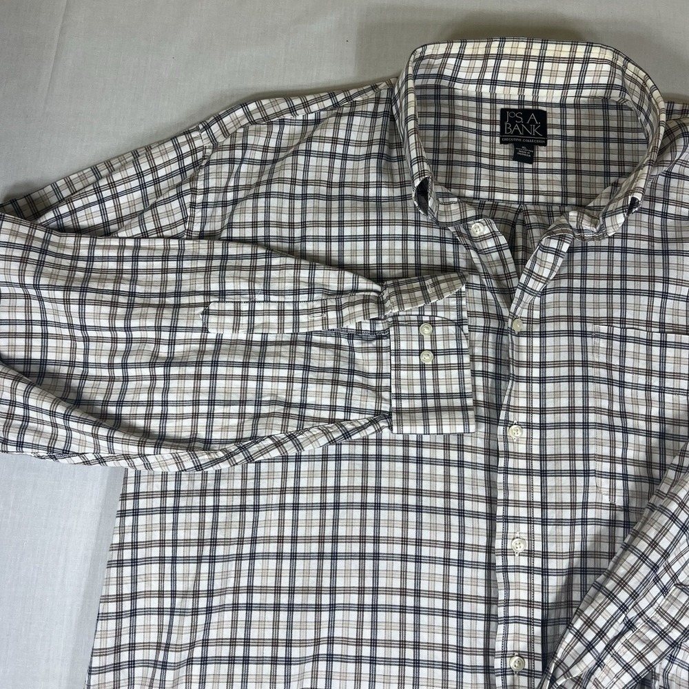 Jos A Bank Executive Collection XL Plaid Button Down Shirt Mens Cotton